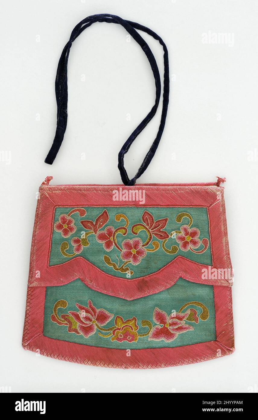 Woman's Clutch Bag. China, circa 1830s. Costumes; Accessories. Silk embroidery, silk satin Stock Photo