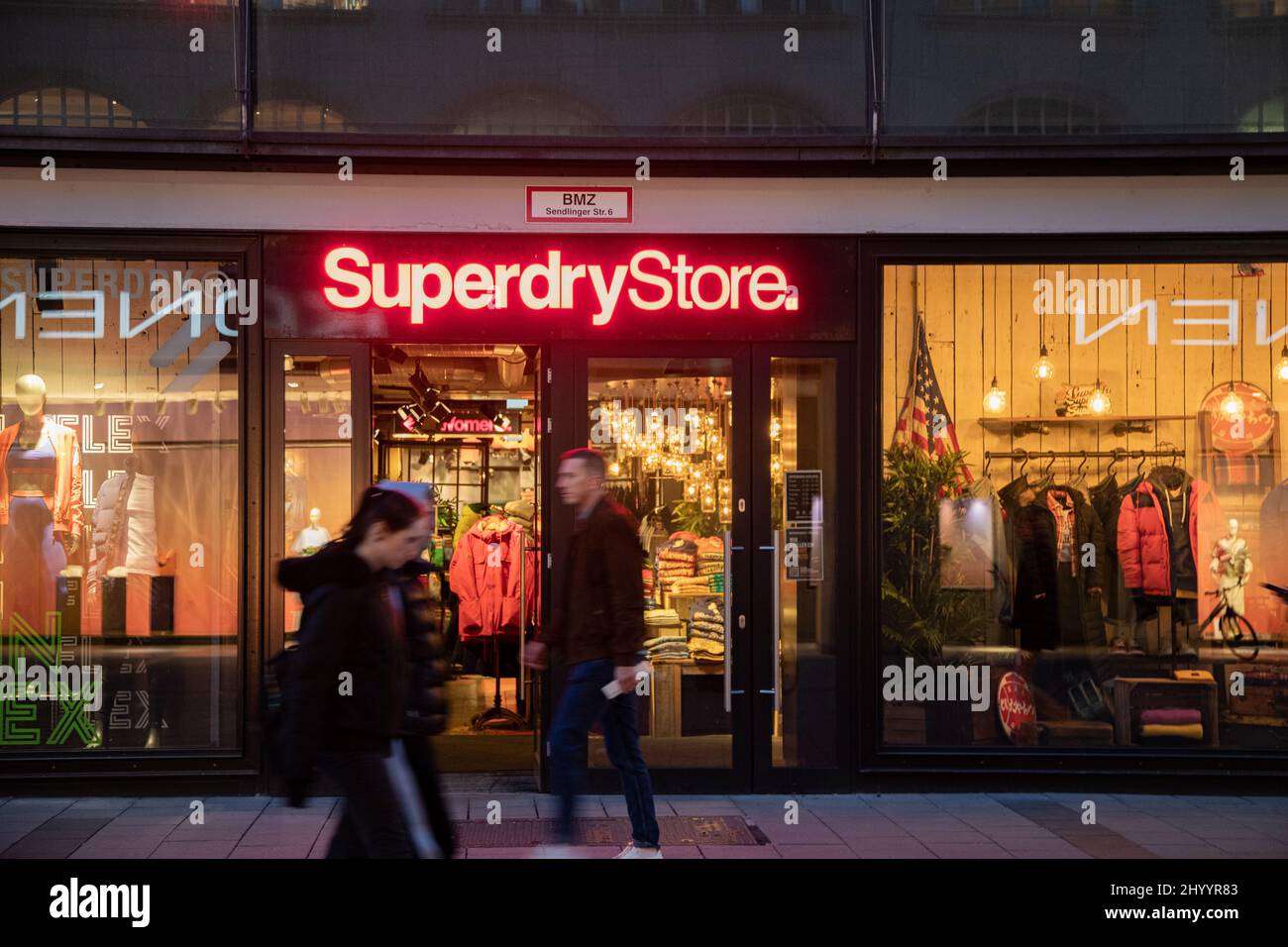 Superdry store hi-res stock photography and images - Page 3 - Alamy