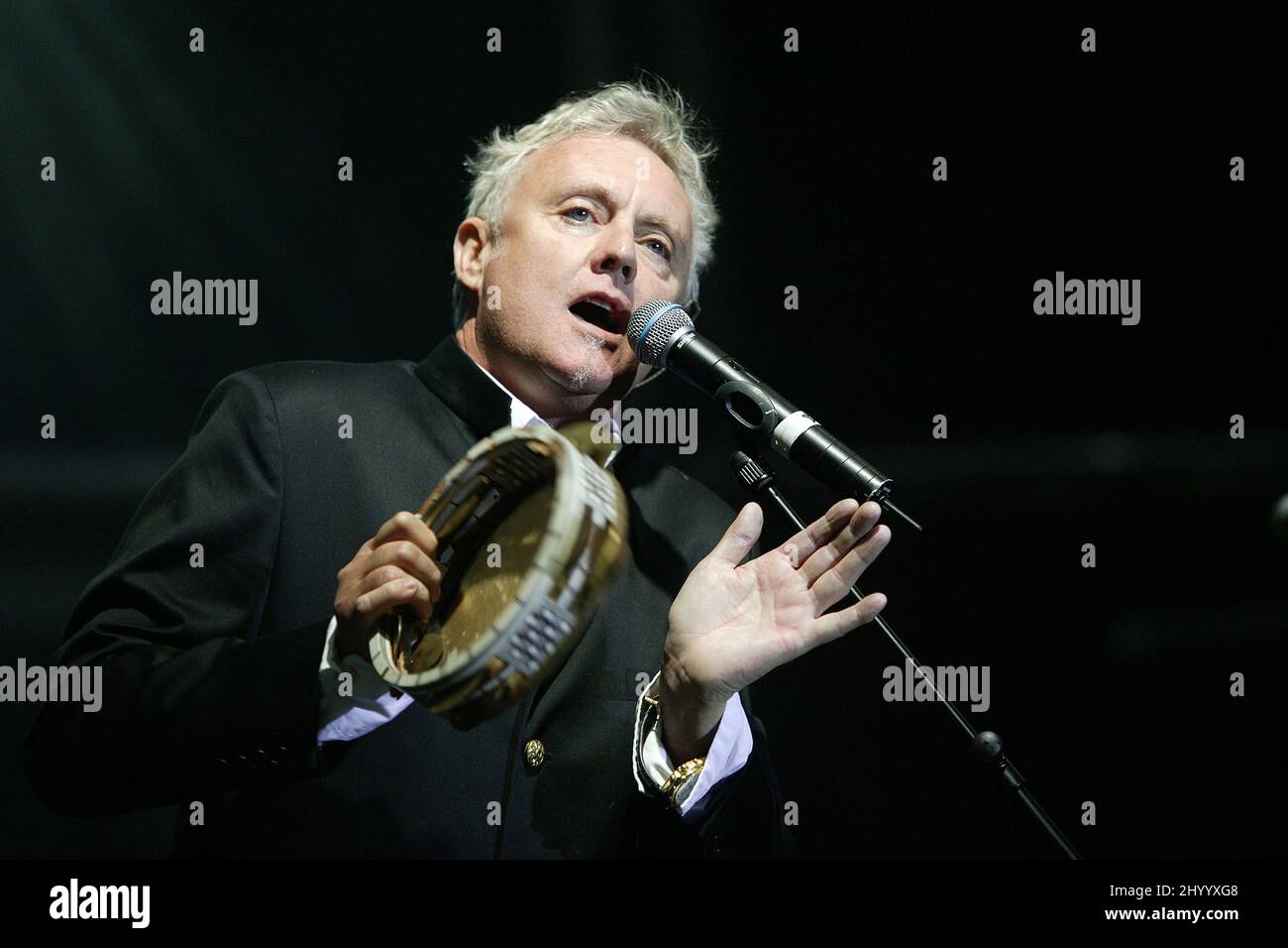 Roger Taylor,the drummer of Queen,performing at the Band du Lac charity concert at Wintershall,Surrey 11th June 2005 Stock Photo