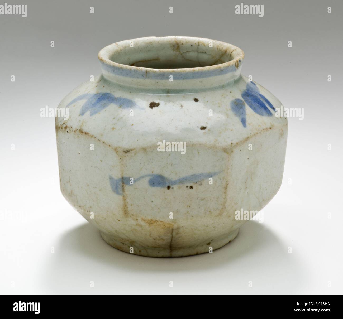 https://c8.alamy.com/comp/2J013HA/faceted-jar-with-bamboo-sprays-korea-korean-joseon-dynasty-1392-1910-18th-19th-century-furnishings-serviceware-stoneware-with-underglaze-blue-decoration-2J013HA.jpg