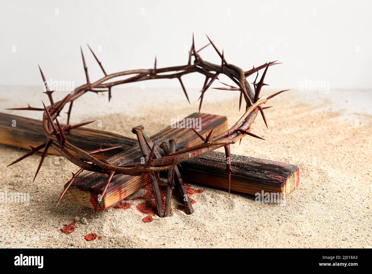 Premium Photo | Crown of thorns and nails symbols of the christian  crucifixion in easter