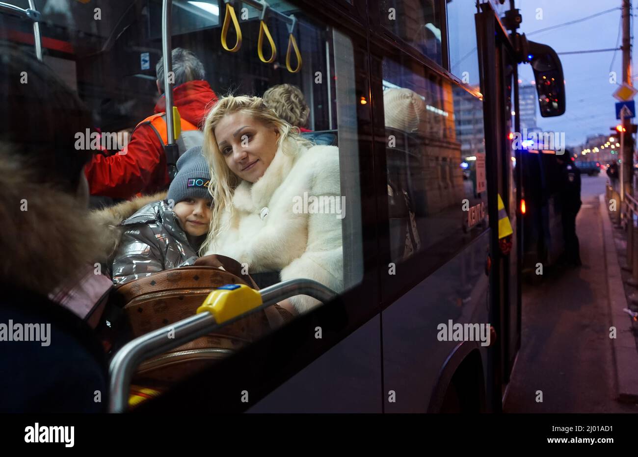 Bucharest, Romania - March 09, 2022: Ukrainian refugees from Ukraine arrived in North Railway Station with a train of 10-car provided by CFR, attempti Stock Photo