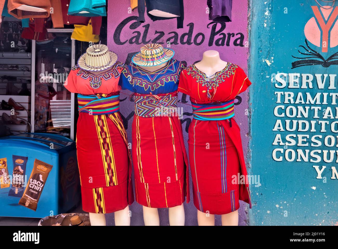 Beautiful Ixil traditional clothing, Nebaj, El Quiché, Guatemala Stock Photo