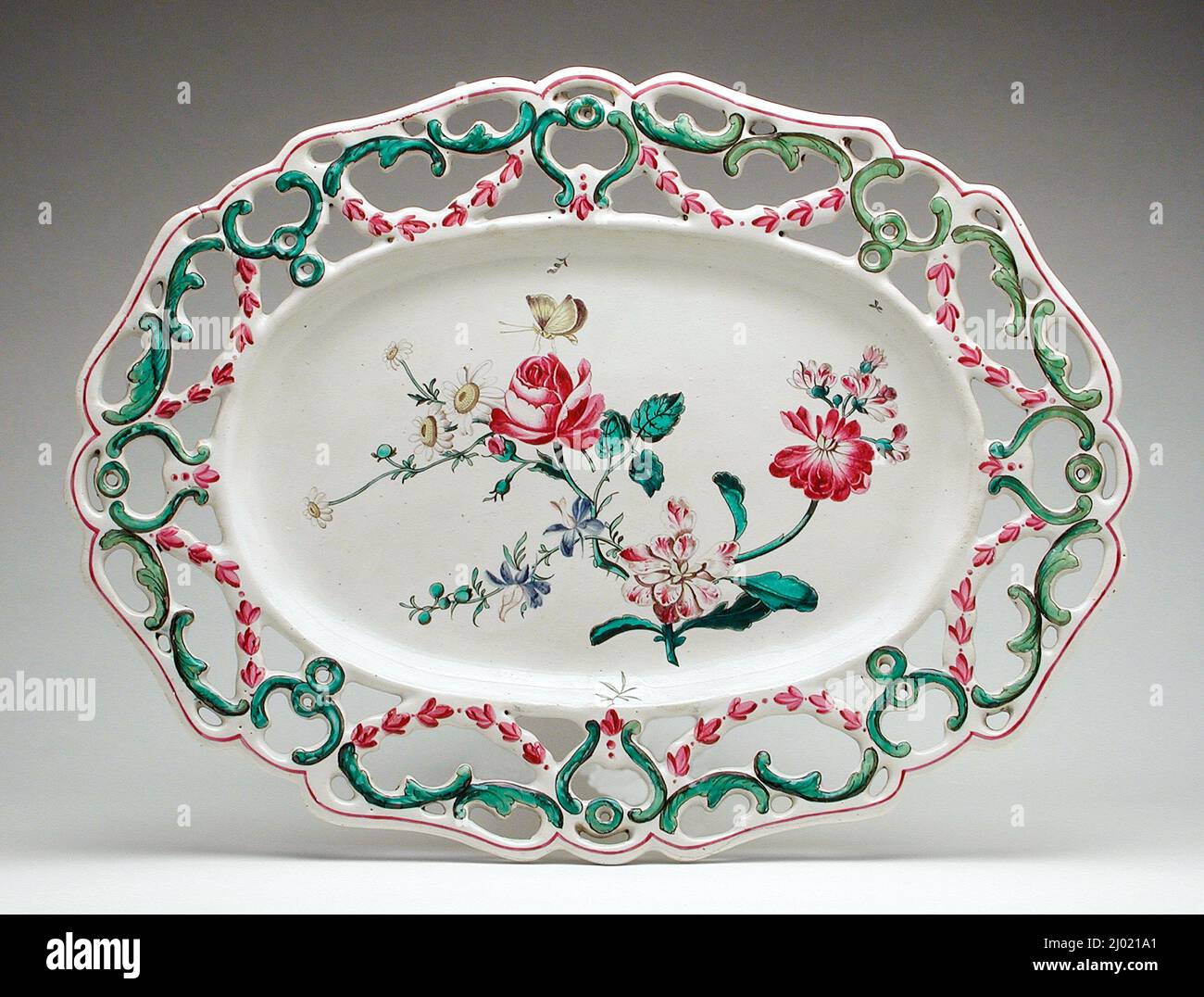 Oval Platter. Veuve Perring Factory (France, Marseilles, 1748–1793). France, circa 1760. Furnishings; Serviceware. Earthenware with tin glaze and enamel (petit feu faience) Stock Photo
