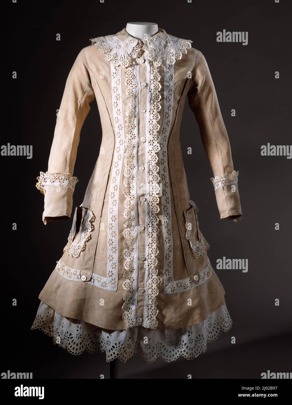 Ensembles silk faille hi-res stock photography and images - Alamy