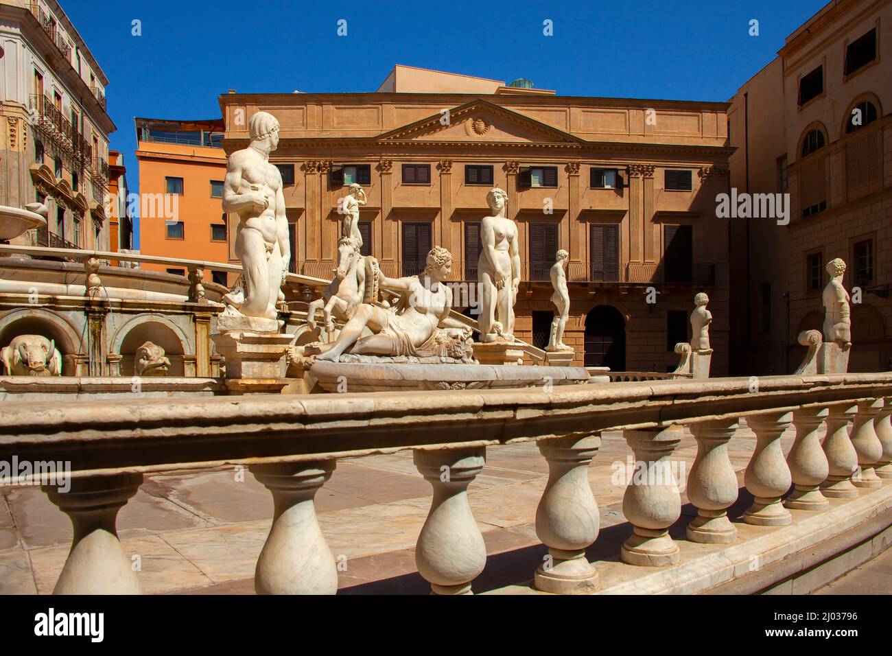 Piazza Pretoria, Pretoria fountain, Palermo, Sicily, Italy, Europe Stock Photo