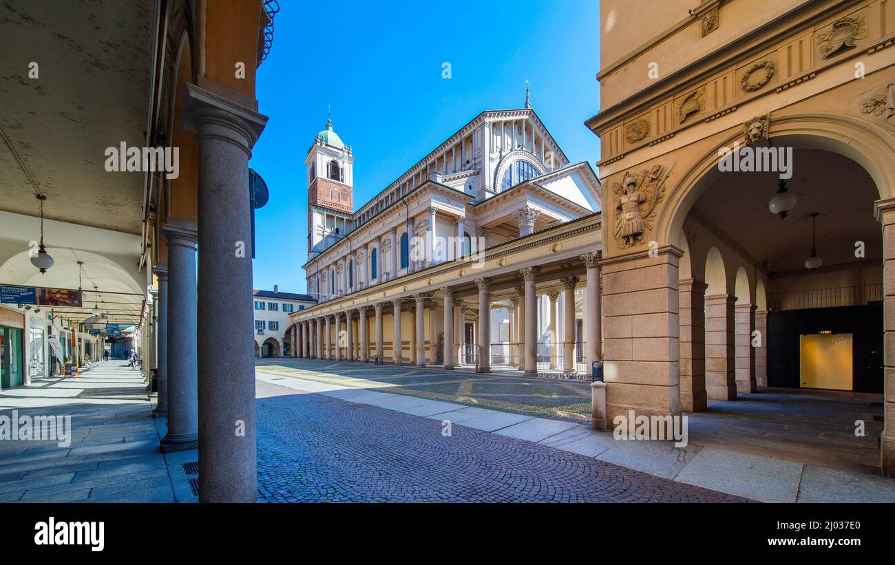 The Cathedral of Santa Maria Assunta, Novara, Piedmont, Italy, Europe Stock Photo