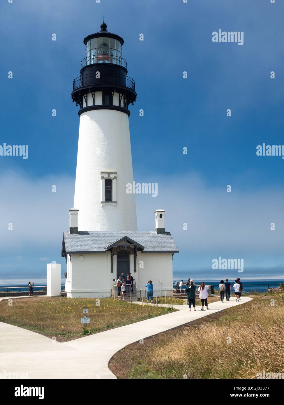 Yaquina Head lighthouse, the tallest of Oregon's nine surviving 19th century lighthouses, Oregon, United States of America, North America Stock Photo