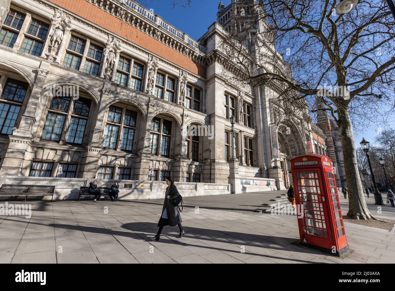 Victoria and Albert Museum, (V&A), Cromwell Road, Kensington, London, England, UK Stock Photo