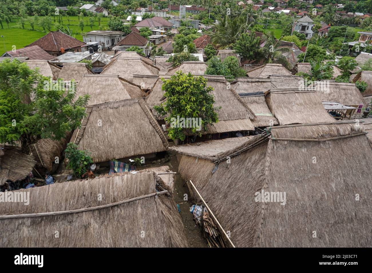 Some houses made of bamboo and pottery made by villagers Stock Photo