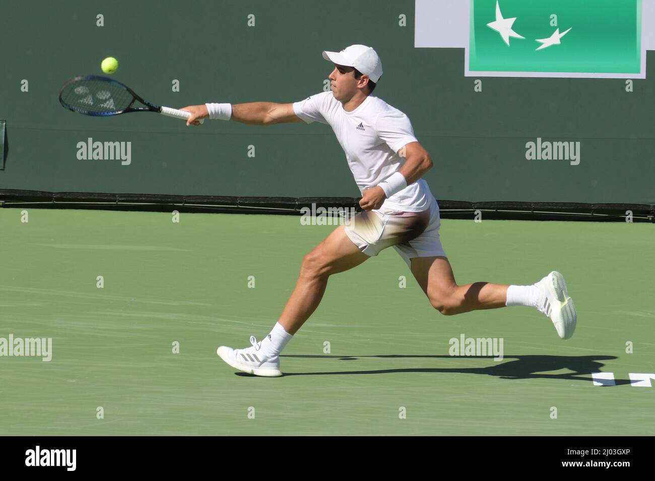 Indian Wells, California on March 15, 2022: Jaume Munar (ESP) is defeated by Taylor Fritz (USA) 4-6, 6-2, 6-7 (2-7), at the BNP Paribas Open being played at Indian Wells Tennis Garden in Indian Wells, California on March 15, 2022: © Karla Kinne/Tennisclix/CSM Credit: Cal Sport Media/Alamy Live News Stock Photo