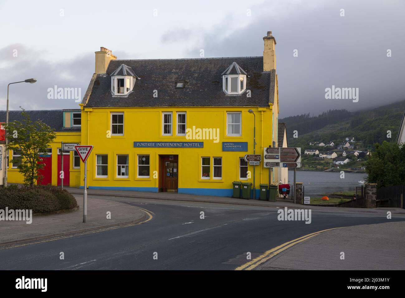 isle-of-skye-portree-historical-hi-res-stock-photography-and-images-alamy
