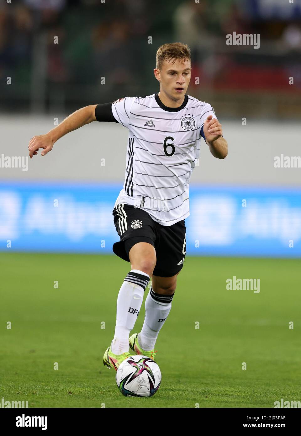 Joshua Kimmich Deutschland WM Qualifikation FIFA World cup 2022 Qatar  Fussball LŠnderspiel Liechtenstein - Deutschland Stock Photo - Alamy