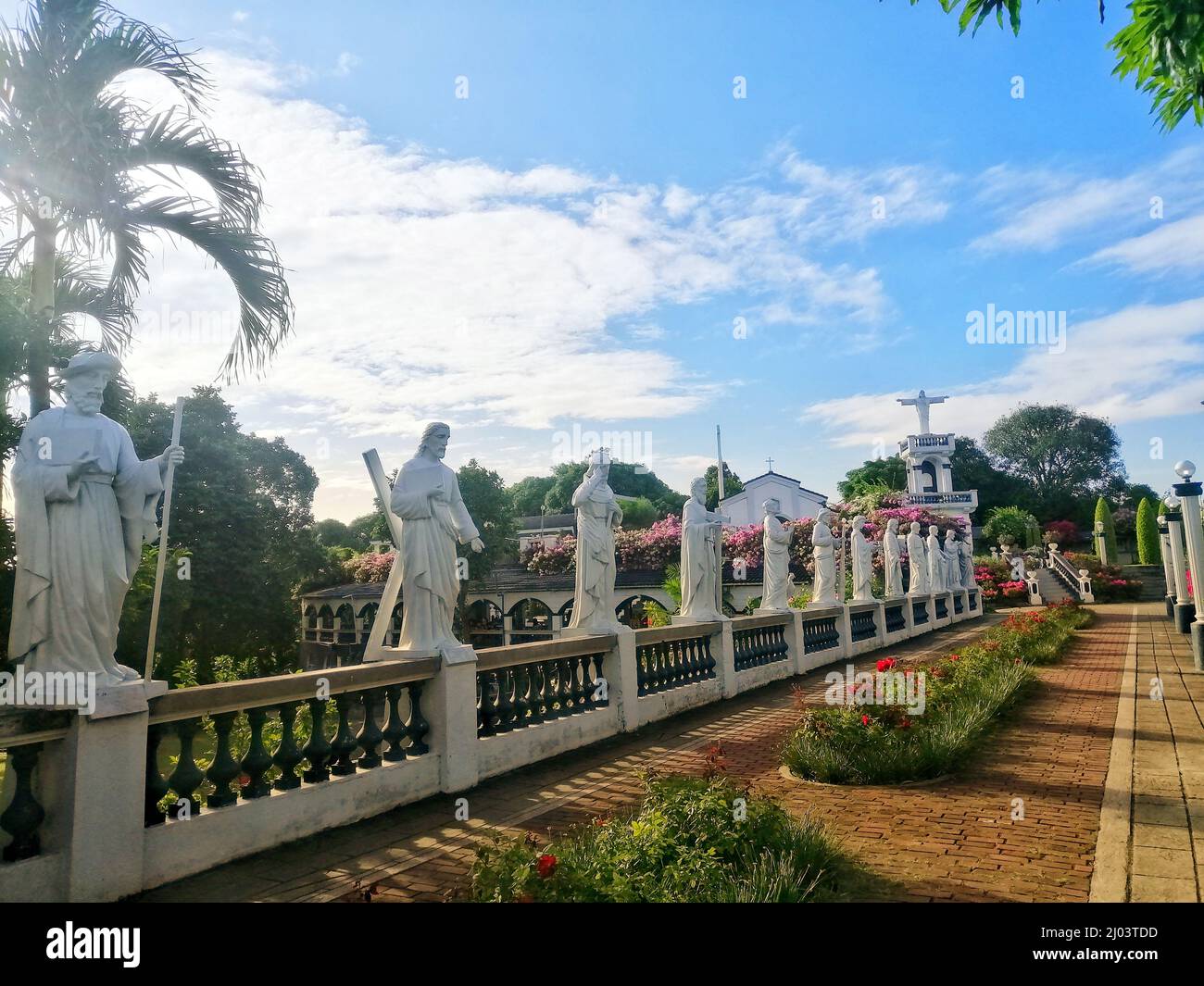 Fence with a row of religious sculptures in Metro Manila, The