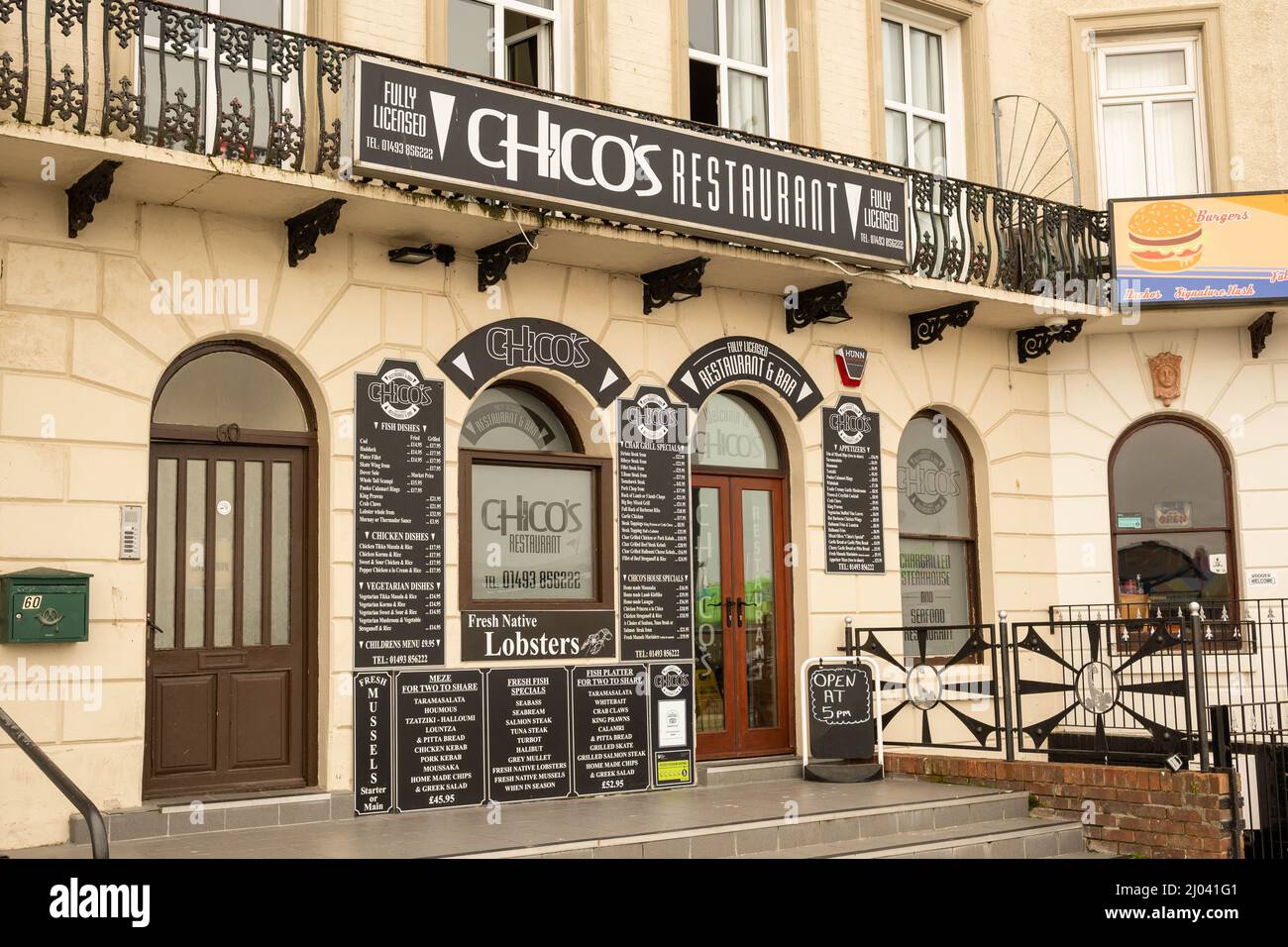 chico-s-restaurant-marine-parade-great-yarmouth-stock-photo-alamy