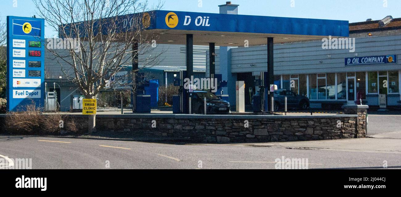Dunmanway, West Cork Ireland Wednesday 16 Mar 2022; Fuel prices are slowly coming down. In Dunmway, diesel was 188.9 a litre and petrol was 184.9 a litre at D Oil on the Clonakilty road. Credit ED/ Alamy Live News Stock Photo