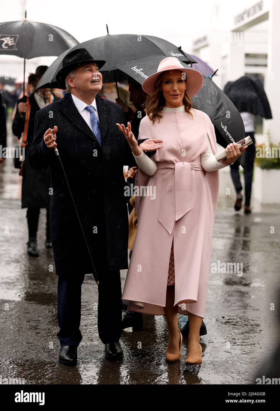 GB News Breakfast show presenters Eamonn Holmes and Isabel Webster during day two of the Cheltenham Festival at Cheltenham Racecourse. Picture date: Wednesday March 16, 2022. Stock Photo