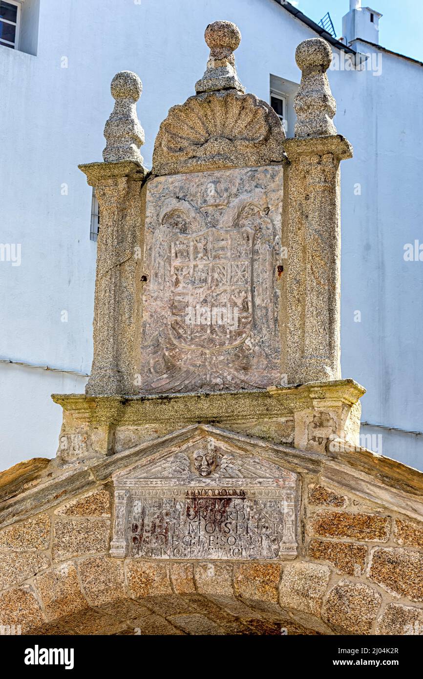 Fuente de Alvaro Cunqueiro o Fonte Vella en Mondoñedo, Lugo Stock Photo