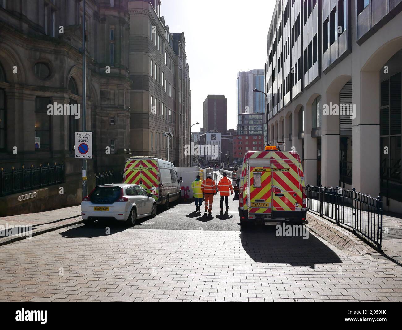 Highways workers in Birmingham ciry centre, Birmingham, England UK Stock Photo