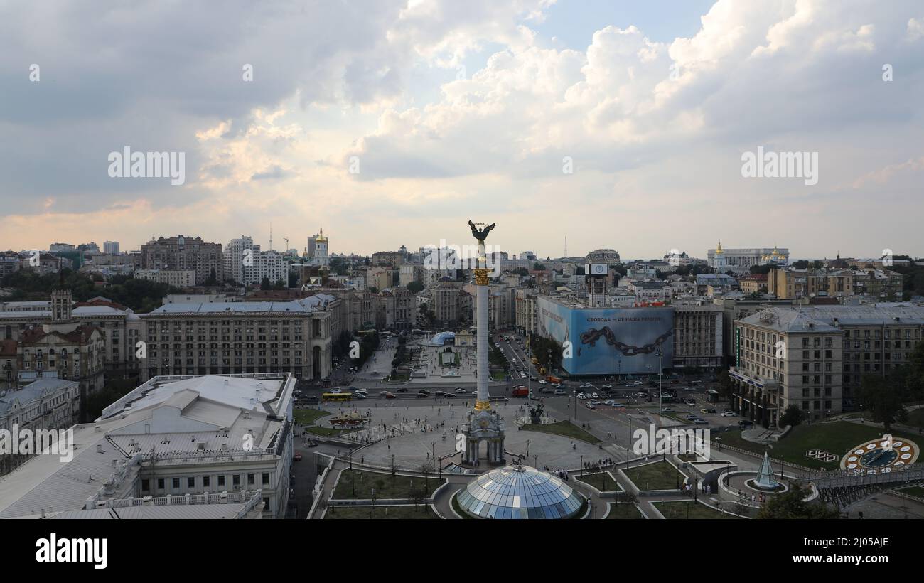 View over the central Independence square, maydan, of Kiev, Ukraine, with the independence monument in the middle Stock Photo