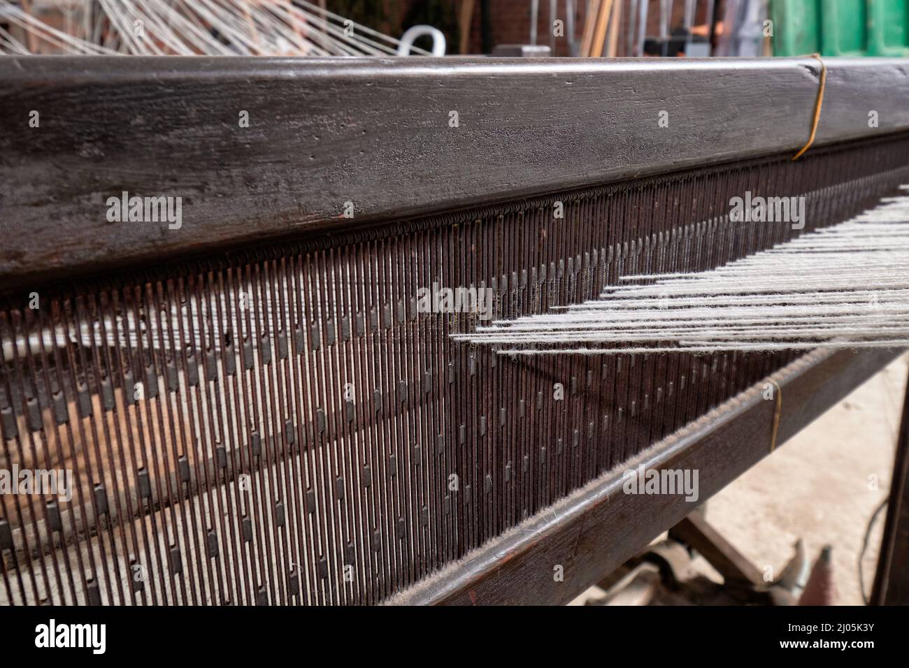 Old looms used for the artisan manufacturing of Spanish merino wool blankets Stock Photo Alamy