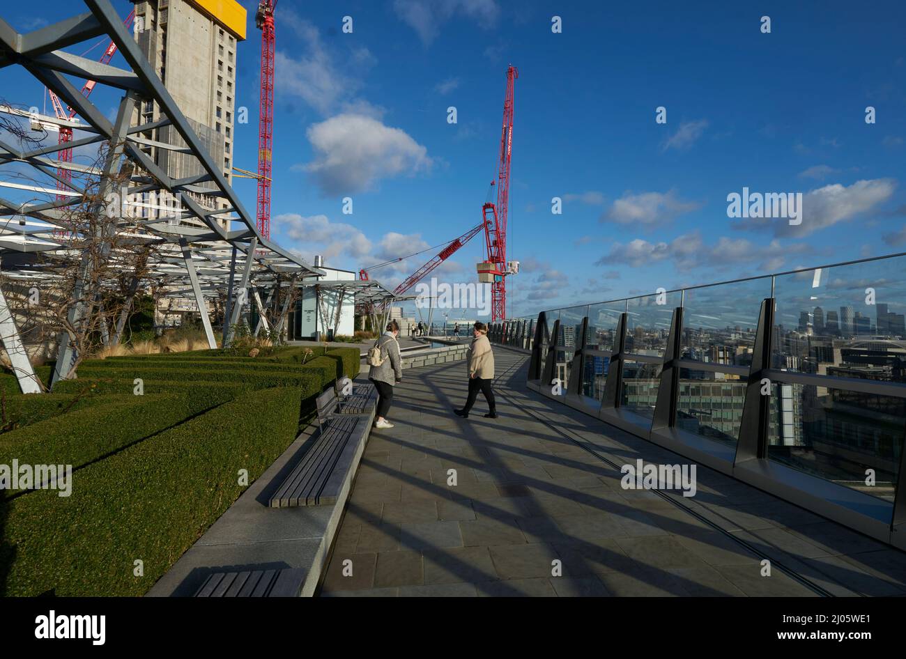 rooftop terrace 120 fenchurch st London Stock Photo