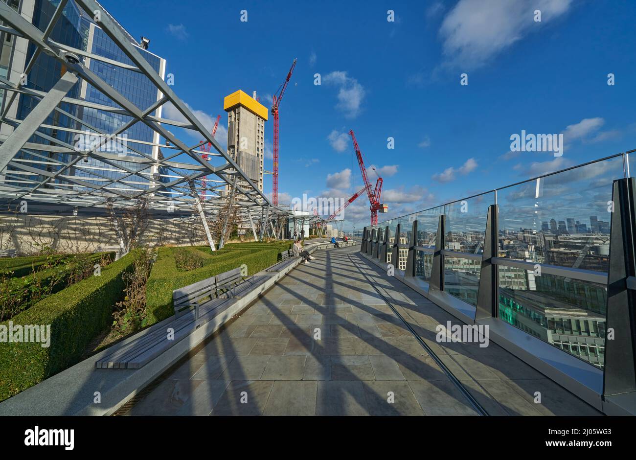 rooftop terrace 120 fenchurch st London Stock Photo