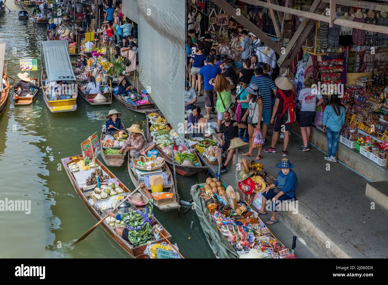 The Floating Market at Damnoen Saduak in Ratchaburi Province is the