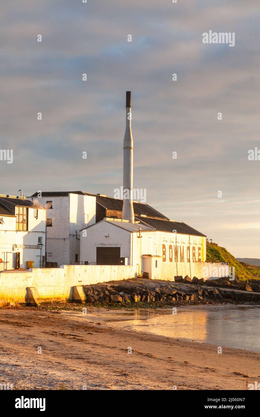 Bowmore whisky distillery, Islay, Scotland UK Stock Photo