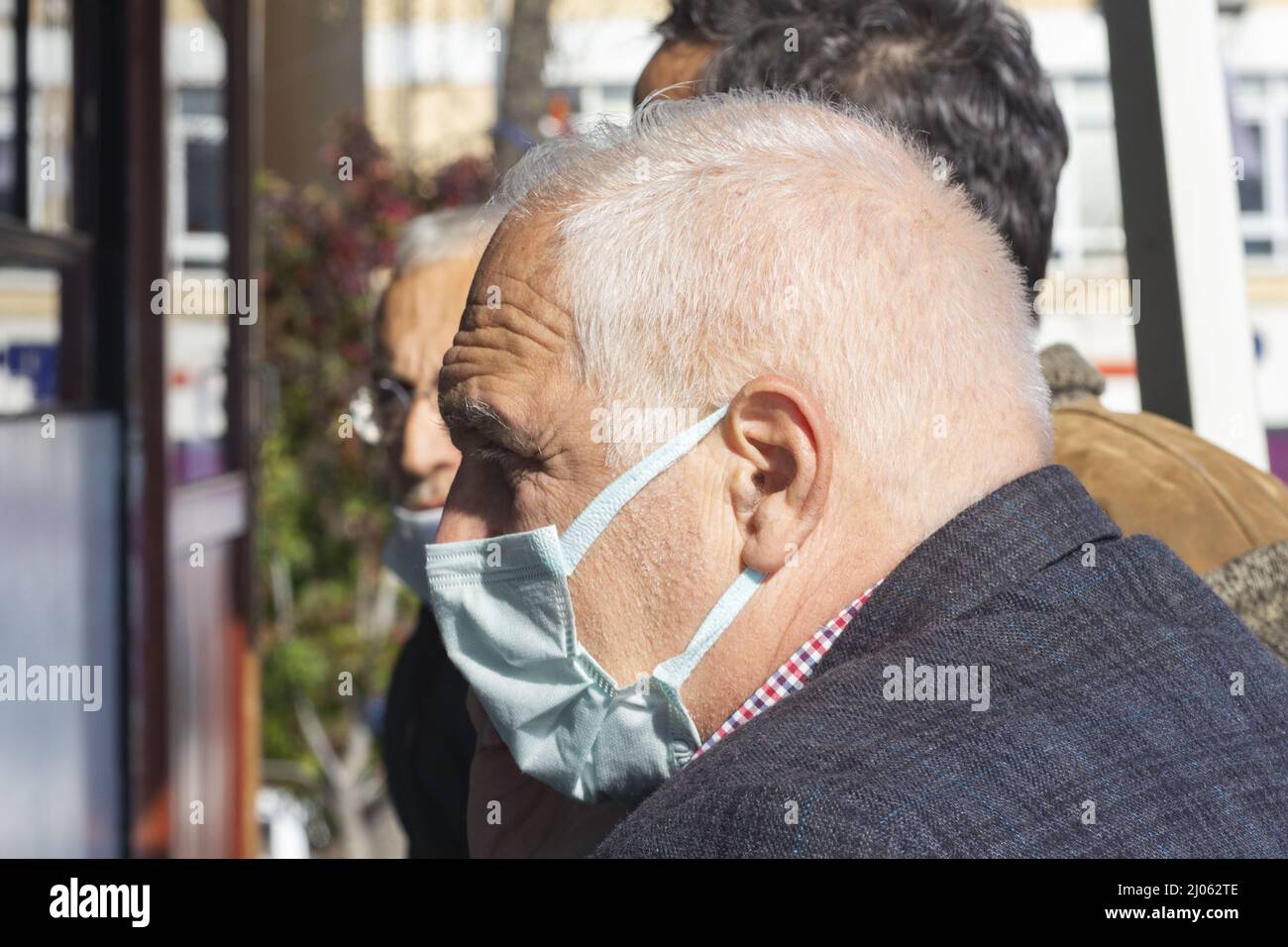 Old man face mask hi-res stock photography and images - Alamy