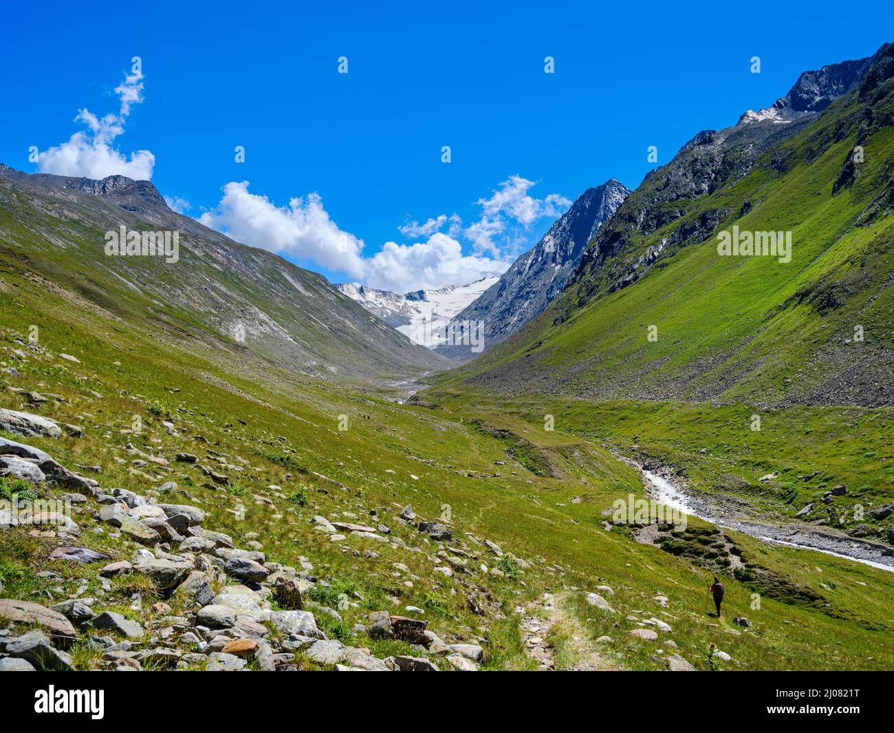 Valley Langtal. Oetztal Alps in the nature park Oetztal near village Obergurgl. Europe, Austria, Tyrol Stock Photo