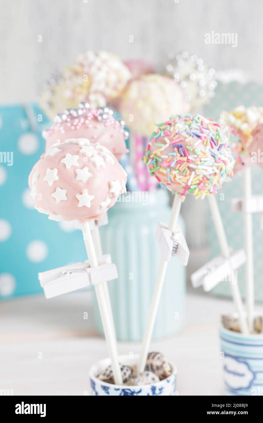 Cake pops in pastel colors. Party dessert Stock Photo Alamy