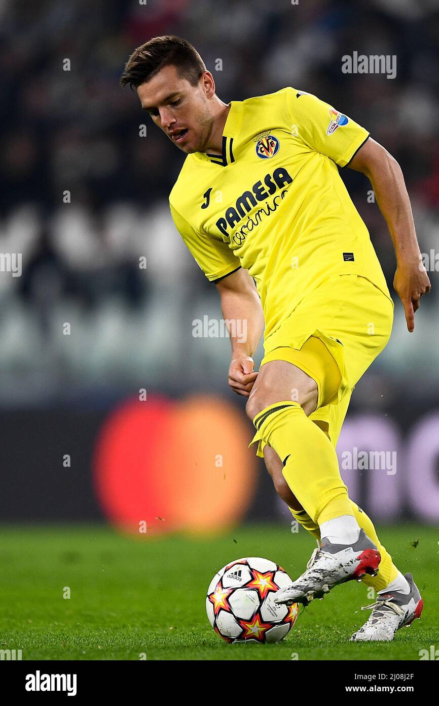 Turin, Italy. 16 March 2022. Giovani Lo Celso of Villarreal CF in action during the UEFA Champions League round of sixteen second leg football match between Juventus FC and Villarreal CF. Credit: Nicolò Campo/Alamy Live News Stock Photo