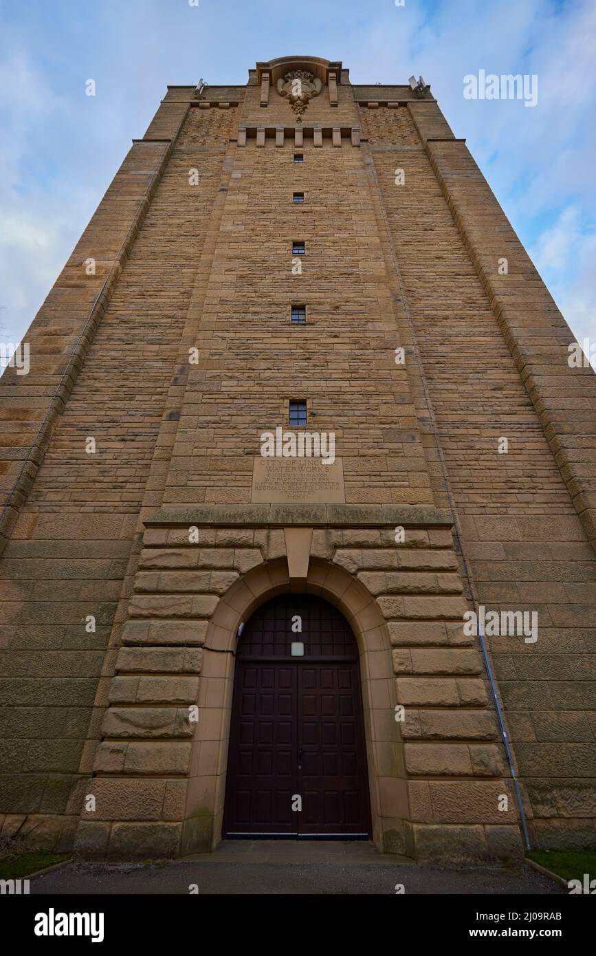 The Westgate Water Tower, also known as the Lincoln Water Tower is a historic water tower, dating to AD 1911. Designed by Sir Reginald Blomfield to lo Stock Photo