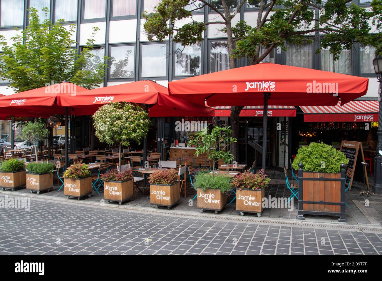 Jamie Oliver Restaurant , Budapest Stock Photo - Alamy