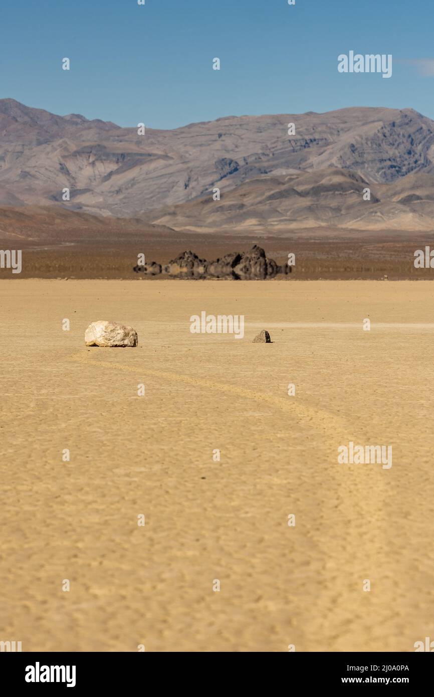 Death valley heat haze hi-res stock photography and images - Alamy