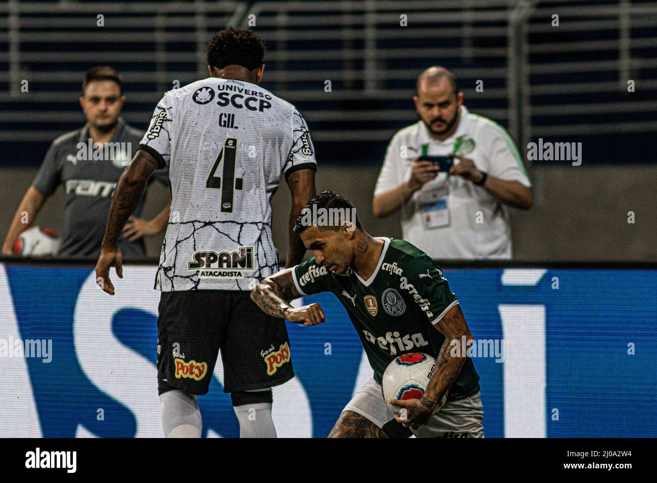 SÃO PAULO, SP - 17.03.2022: PALMEIRAS X CORINTHIANS - Gustavo Gómez in the  match between Palmeiras X Corinthians, valid for the 6th round (delayed) of  the 2022 Campeonato Paulista, held at the