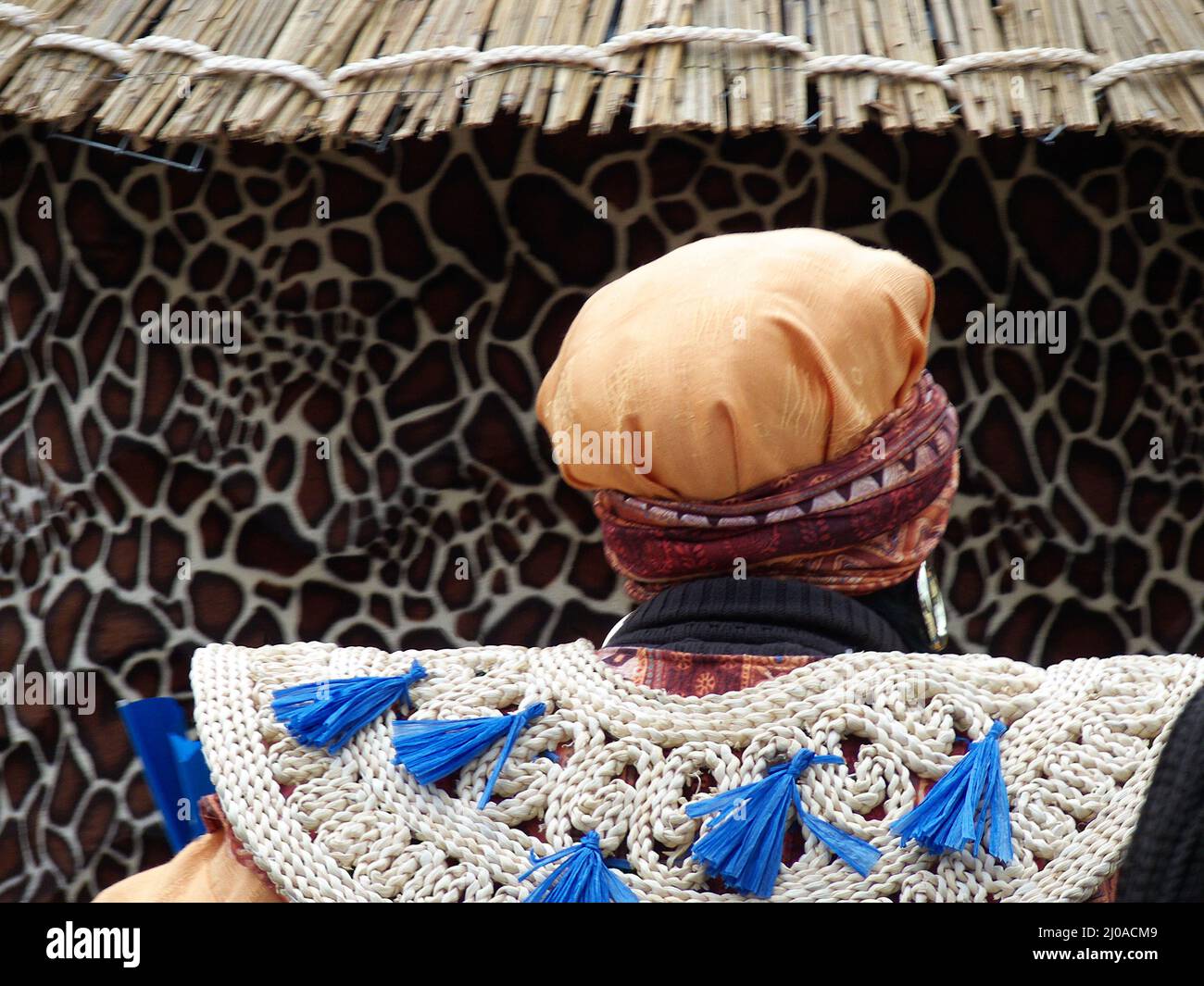 African dress pattern hi-res stock photography and images - Alamy