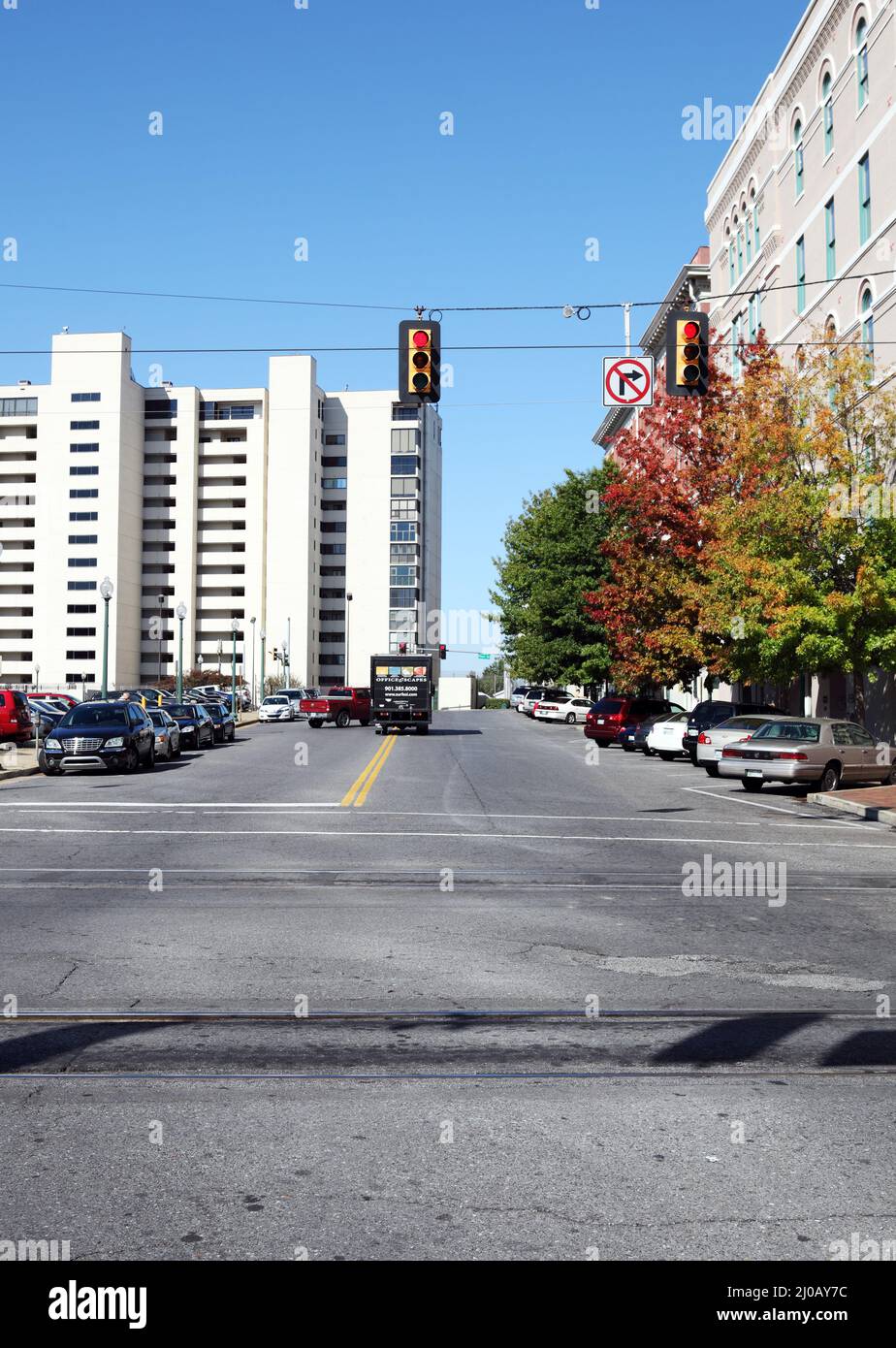 Memphis blue sky hi-res stock photography and images - Alamy