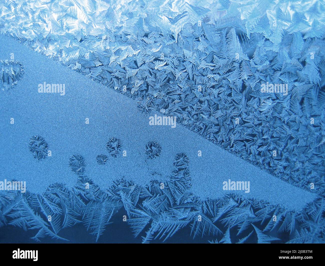 Natural ice pattern on glass Stock Photo Alamy
