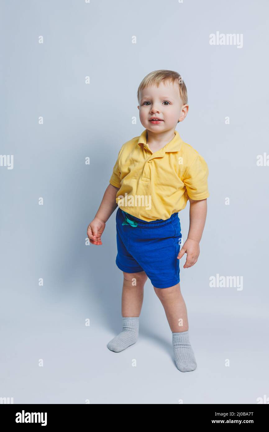 Yellow shirt blue shorts cheap