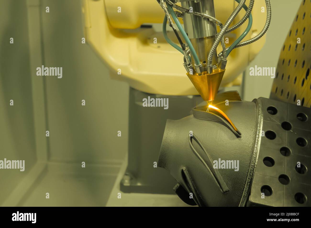 Laser melting, powder spray manufacturing technology direct metal