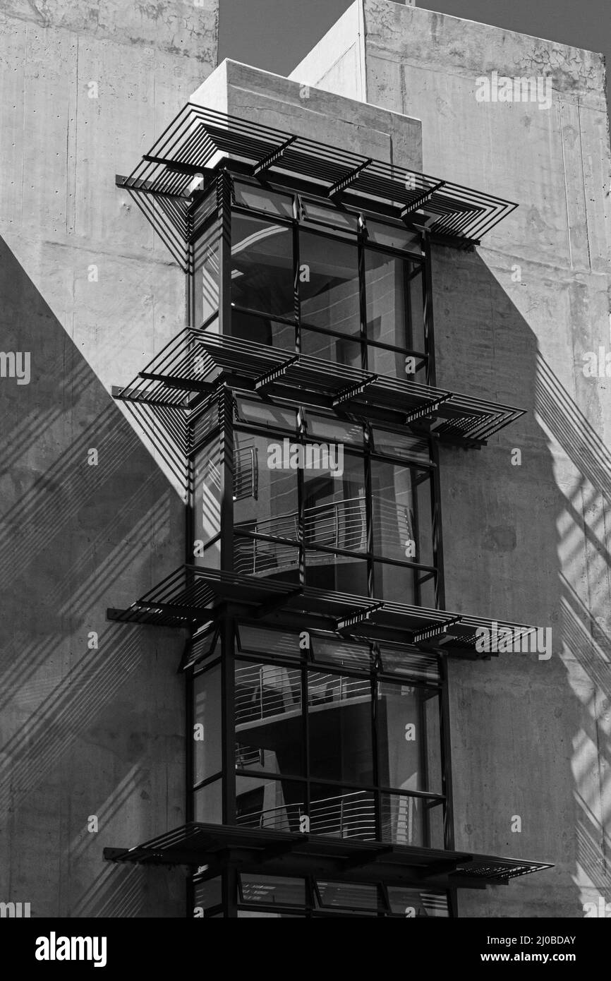 Black trim around windows hires stock photography and images Alamy