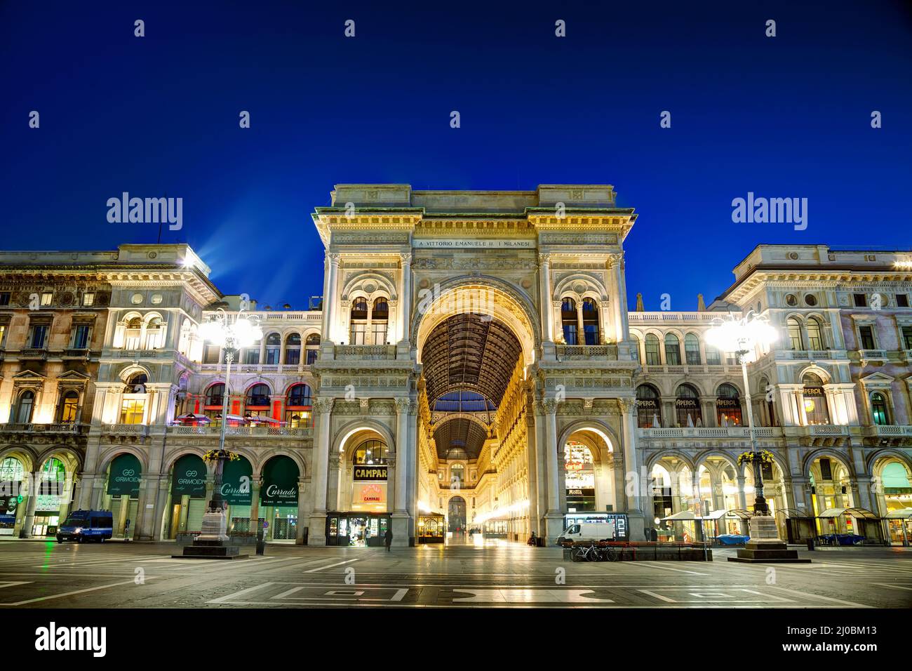 Duomo galleria shopping mall in hi-res stock photography and images - Alamy
