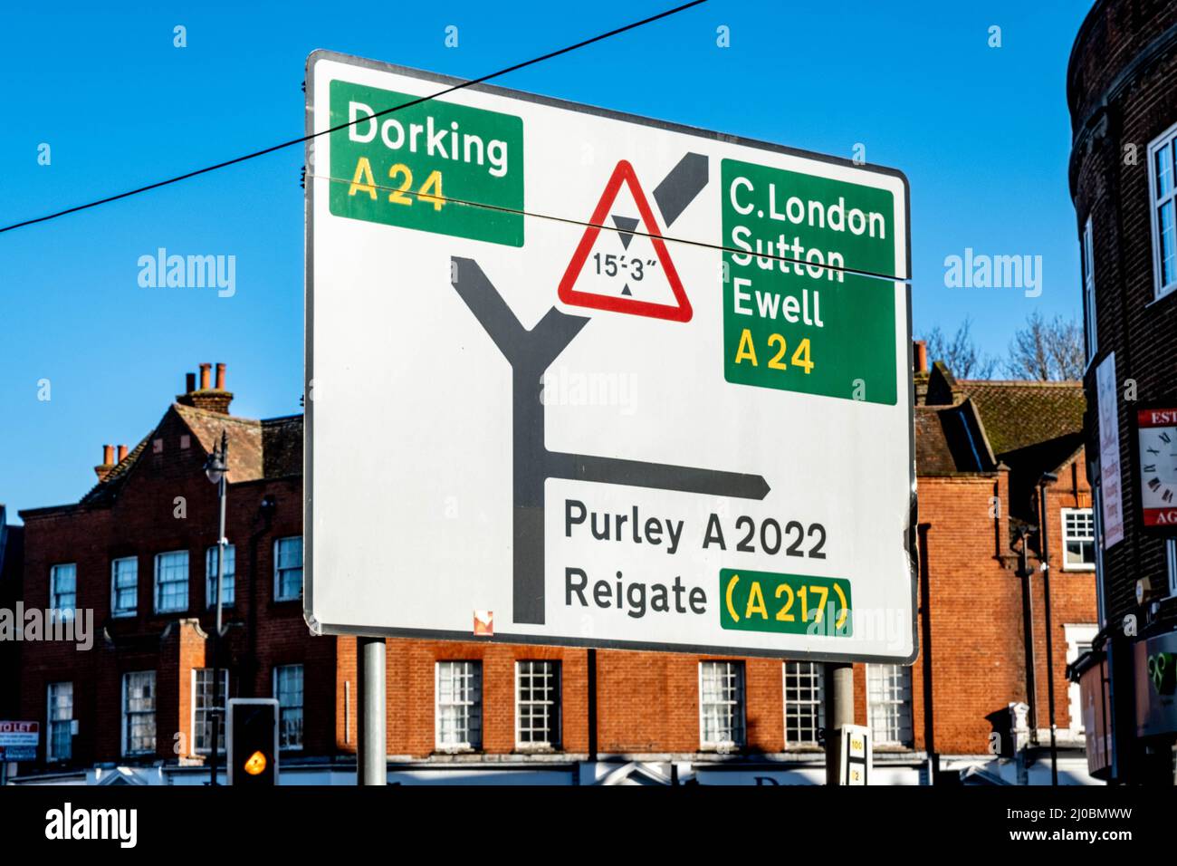Epsom Surrey London UK, March 17 2022, Road Traffic Direction Sign Or Board Epsom High Street Stock Photo