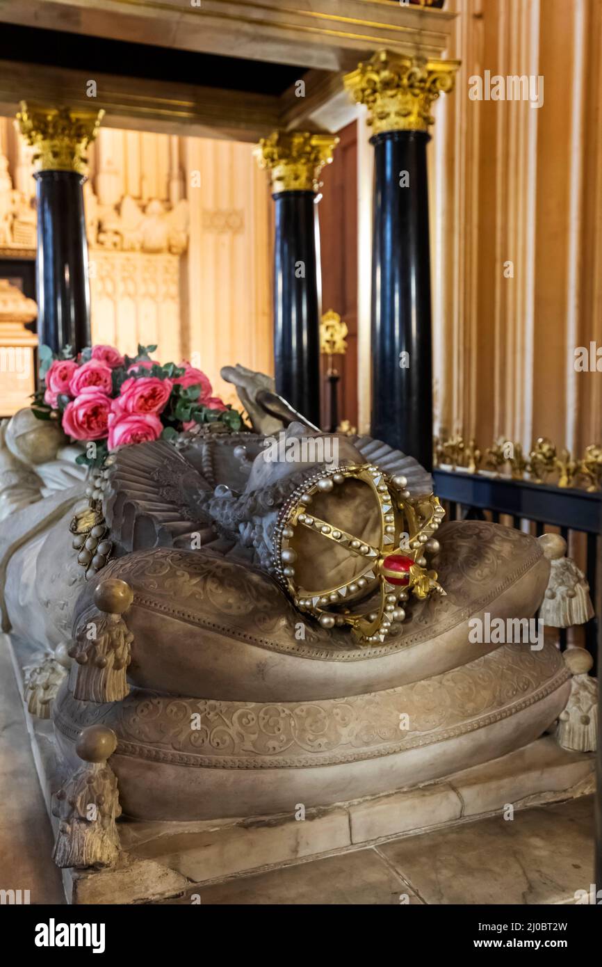 England, London, Westminster Abbey, Tomb of Queen Elizabeth I Stock Photo