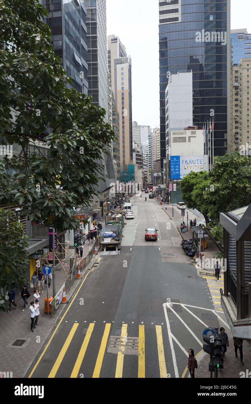 Vertical street view shot hi-res stock photography and images - Alamy