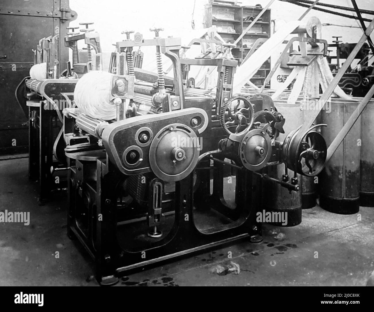 Balling machine in a woollen mill in Bradford, Yorkshire, late Victorian period Stock Photo