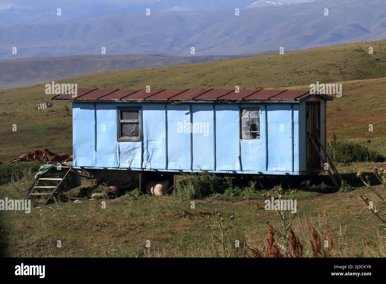 Herdsmen's mobile home in central Kyrgyzstan Stock Photo