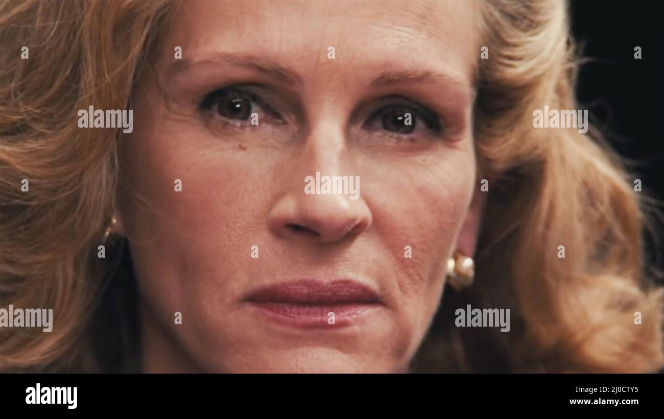 USA. Julia Roberts in a scene from the (C)Starz new series Gaslit